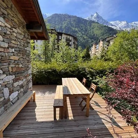 בקתה Meta By Brennus *