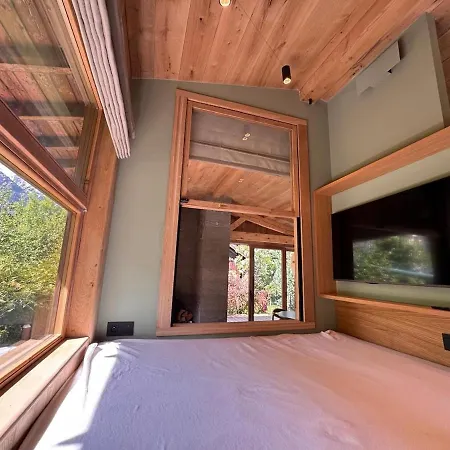 בקתה Meta By Brennus שאמוני