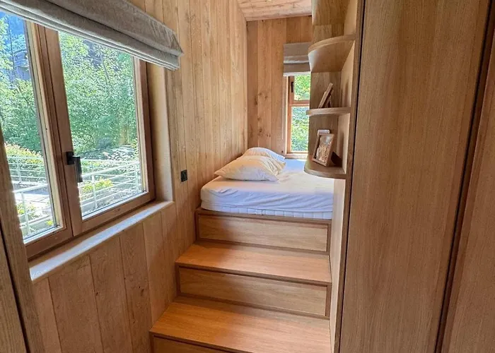 Meta By Brennus Chalet